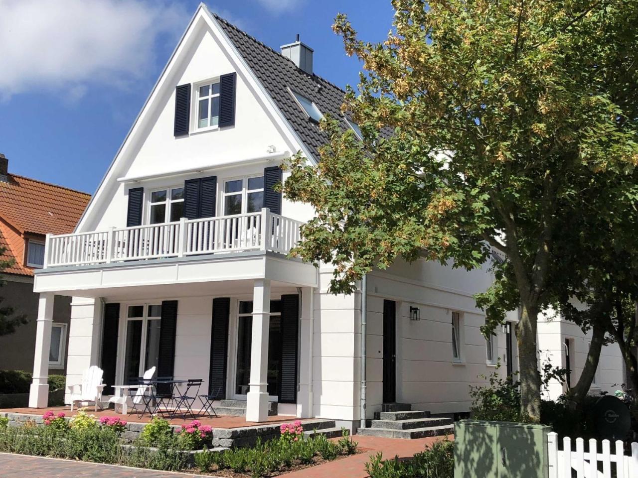 Kleine Charlotte - Traumwohnung Mit Terrasse Fuer 4 Personen Wangerooge Exteriör bild